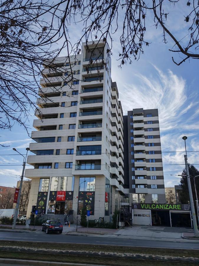 Sunset Bucharest Rebreanu Apartment Luaran gambar